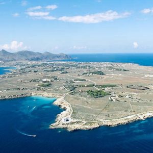 Arte en las islas Egadas: los restos de las guerras púnicas desde el mar prístino.