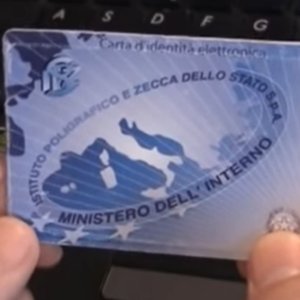 La Carta di Identità Elettronica? Per averla facciamo così