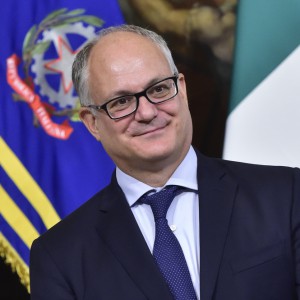 Gualtieri: “Né flat tax né patrimoniale”