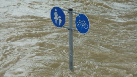 Siccità e alluvioni: Italia sempre  più in crisi. Quando arriverà un piano straordinario di infrastrutture?