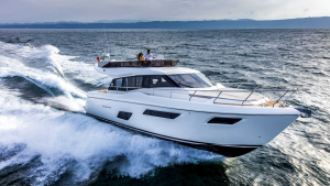 yacht Ferretti