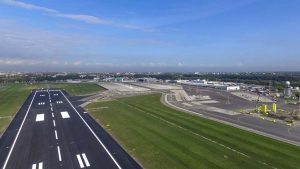 La nuova pista dell'aeroporto milanese di Linate