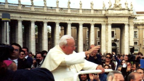 HAPPENS TODAY – 41 years ago Wojtyla becomes Pope John Paul II