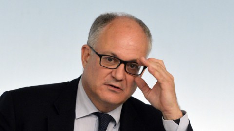 Def: Pil 2020 -8%, altri 55 miliardi in deficit, debito a 155,7%
