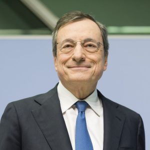 Effetto Draghi sui Btp: rendimenti sotto 0,50%