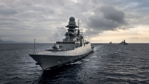 Fincantieri，与法国海军签订 4 艘船的合同