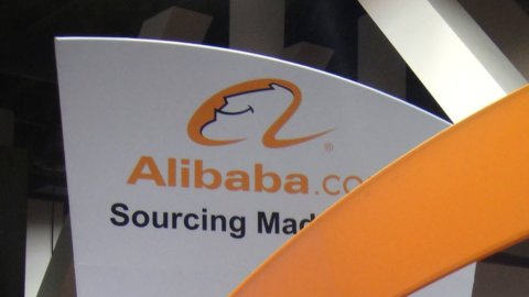 Alibaba: volano ricavi e utili nell’ultimo trimestre del 2020