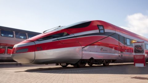 Frecciarossa Milano-Parigi è più veloce del Tgv francese