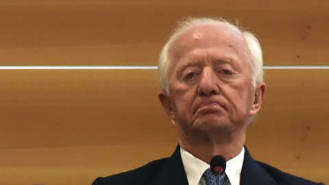 Ciclone Del Vecchio su Milano, ma sui Btp la Grecia batte l’Italia