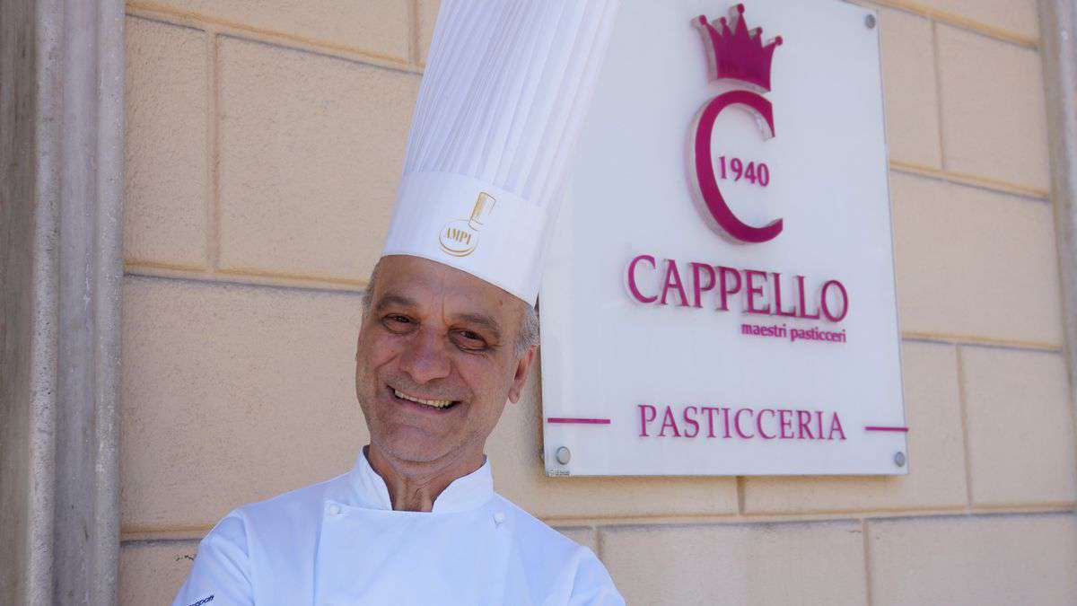 Koki kue Giovanni Cappello Palermo