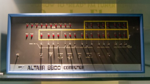 C'EST ARRIVÉ AUJOURD'HUI - En 1974, le tout premier PC : Altair 8800