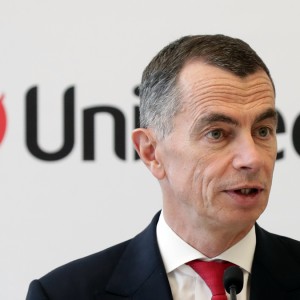 Unicredit: primo trimestre in rosso per 2,7 miliardi