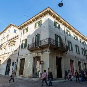 Verona, Cattolica eröffnet den Palazzo Realdi wieder: es wird ein Hotel