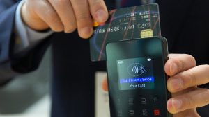 Carta di credito contactless