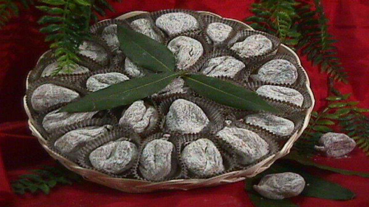 deia floured dried figs