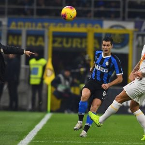 Roma memanfaatkan Inter. Juve dan Lazio tersenyum (hingga malam ini)