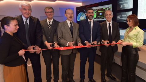 Leonardo, nueva sala de control de satélites en Fucino