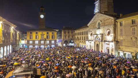 Censis: italiani insicuri, la metà vuole l’uomo forte al potere