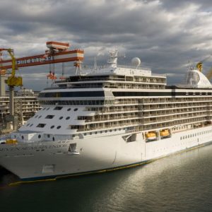 Fincantieri-Stx: un altro mese per trattare