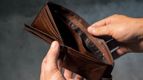 Povertà assoluta in calo nel 2019, ma con Covid 1 milione in più