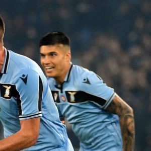 Lazio vera anti-Juve: batte l’Inter e sale a 1 punto dai bianconeri