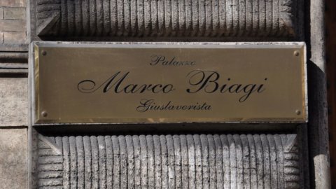 Marco Biagi, dos premios en su memoria