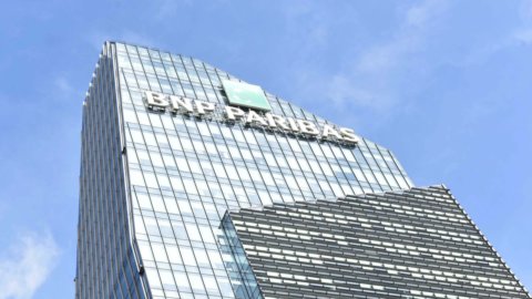 Bnp Paribas, utile da record ma riduce i target