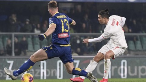 Juve, CR7 fa i record ma Sarri colleziona flop: Verona fatale