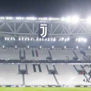 Juve-Inter vale un pezzo di scudetto ma il virus insidia il campionato