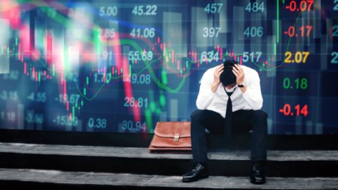 Industria ai minimi, Borse a picco. Fincantieri vola