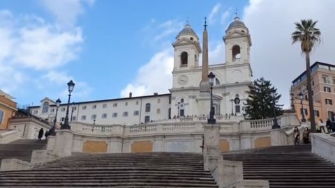 Roma Piazza di Spagna pustie