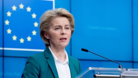 Brexit, Von der Leyen fa causa al Regno Unito