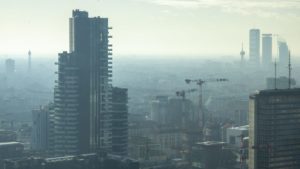 Imagoeconomica Smog a Milano