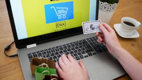 Risparmio digitale, gli italiani sono pronti?