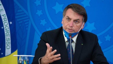 Brasile: Covid fa paura e Bolsonaro ora non piace più
