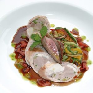 La ricetta di Giorgio Rimmaudo: il “farsumagru” di coniglio, crostini e ortaggi