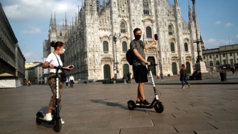 L’emergenza Covid finirà a luglio: parola degli attuari