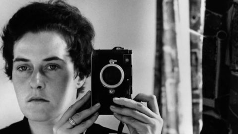 Fotografie: Inge Morath. Momentaufnahmen des New Yorker Lebens, ausgestellt in Mailand