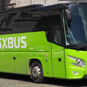 Flixbus, rambursări lipsă în blocare: anchetează Antitrust