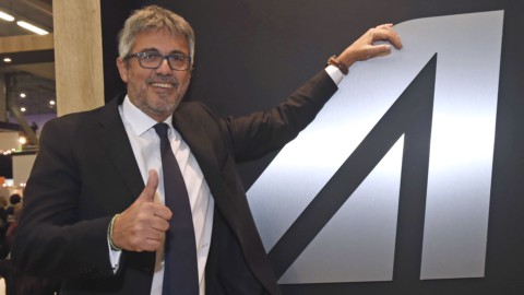 Alitalia: nova alta direção, mas sem plano industrial