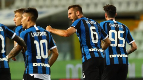 Inter, Milan, Atalanta, Napoli: gols e vitórias. roma ko