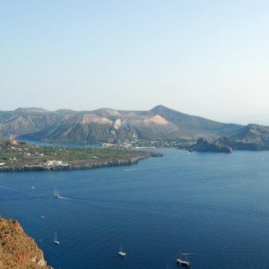 Геотермальная энергия: исследования начинаются на Эолийских островах. Что предусматривает соглашение между регионом Сицилия и INGV?