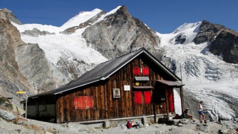 Feiertage und Covid, Leroy Merlin hilft Berghütten im Piemont