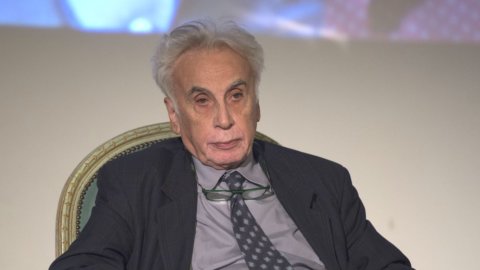 The philosopher De Giovanni: "For Conte full rejection but the Democratic Party is not there"