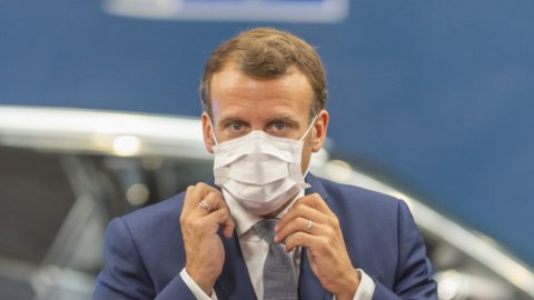 Imprese e ambiente: il piano da 100 miliardi di Macron