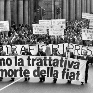 ACCADDE OGGI – La marcia dei 40mila della Fiat 40 anni fa