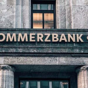 Berita terbaru pasar saham 15 Januari: Bloomberg bertaruh pada penjualan Commerz ke Deutsche Bank