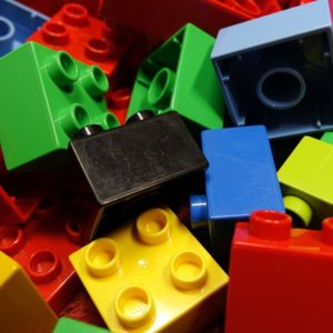 Lego, sokağa çıkma yasağı satışları ve kârı artırıyor