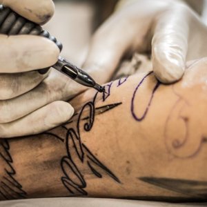 Imprese artigiane: dai tatuatori ai parrucchieri, i “mestieri” più diffusi