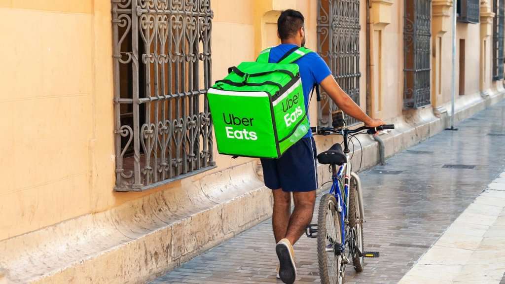 Uber, svolta Covid: più rider che autisti - FIRSTonline
